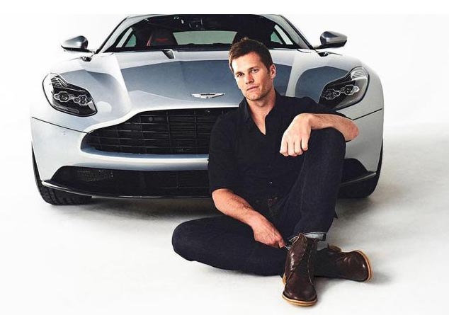 El jugador Tom Brady, contratado para publicitar la marca británica Aston Martin
